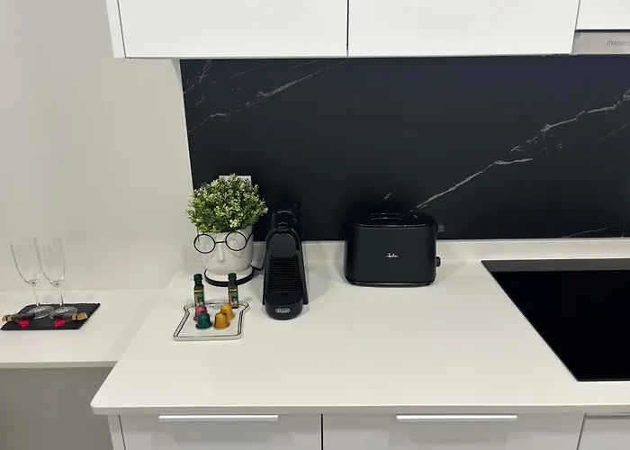 Black And White Suite Cervantes